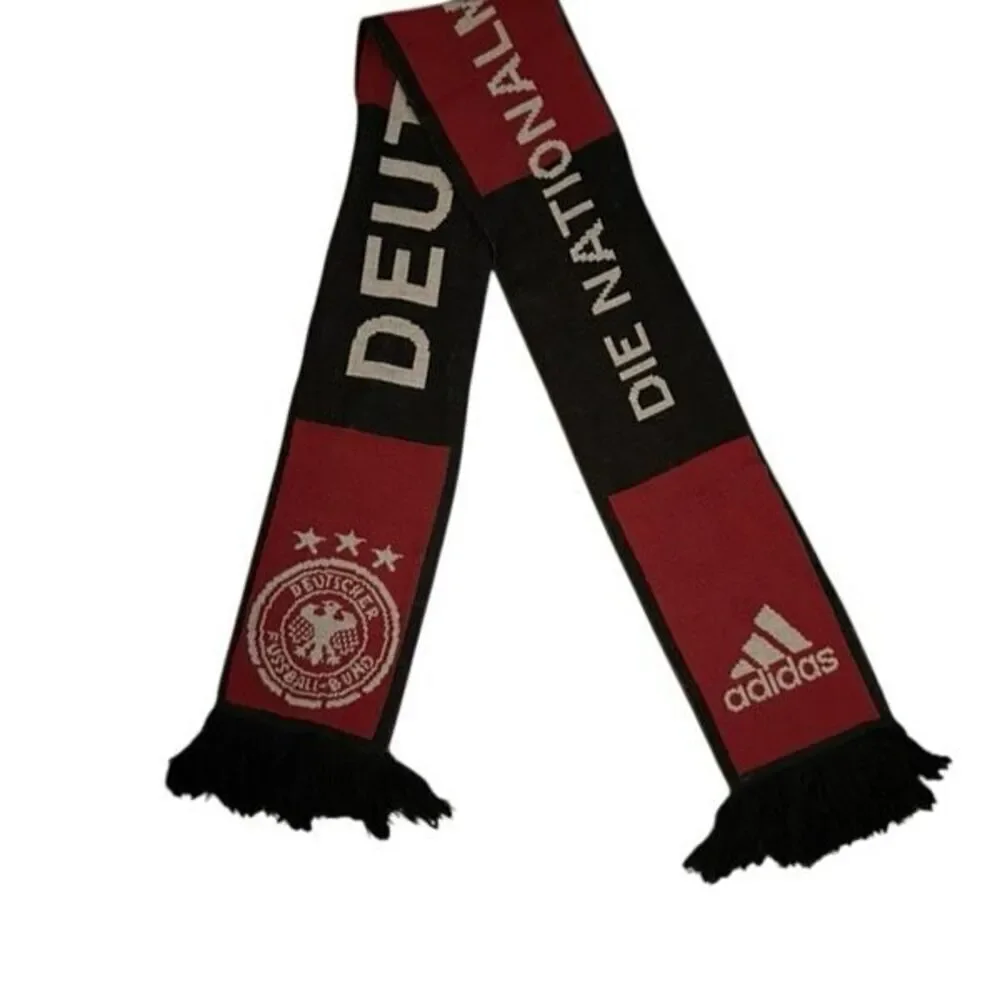 ADIDAS DEUTCHLAND SCARF